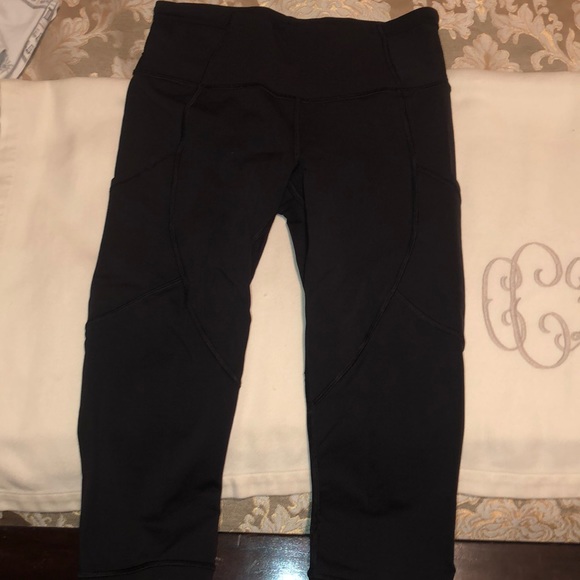 Lululemon Fast and Free crop pant - Picture 4 of 5